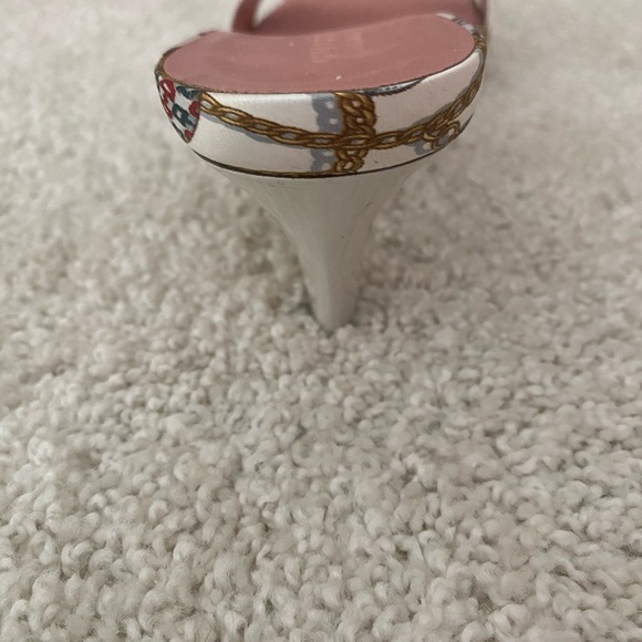 Authentic  RARE GUCCI KITTIN HEEL Sandals - Picture 11 of 13